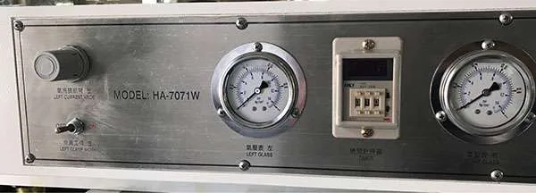 操作面板04